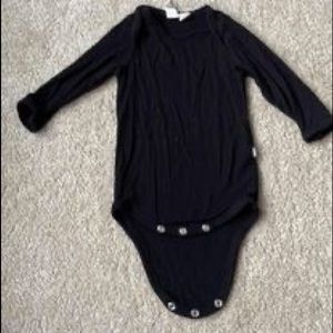 Kyte baby midnight 0-3 body suit
